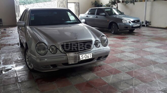 Mercedes E 280 2001, 138,000 km - 2.8 l - Şəmkir