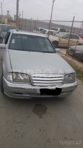 Mercedes C 220 1999, 332,516 km - 2.2 л - Bakı