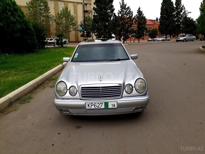Mercedes E 200 1997, 271,000 km - 2.0 l - Gəncə
