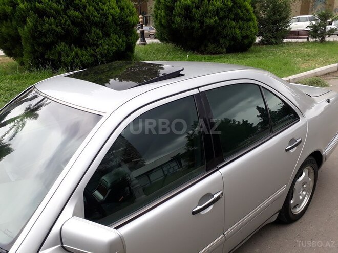 Mercedes E 200 1997, 271,000 km - 2.0 l - Gəncə