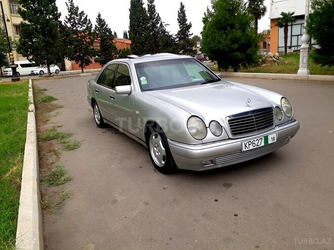 Mercedes E 200 1997, 271,000 km - 2.0 l - Gəncə