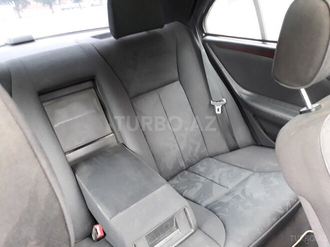 Mercedes E 200 1997, 271,000 km - 2.0 l - Gəncə