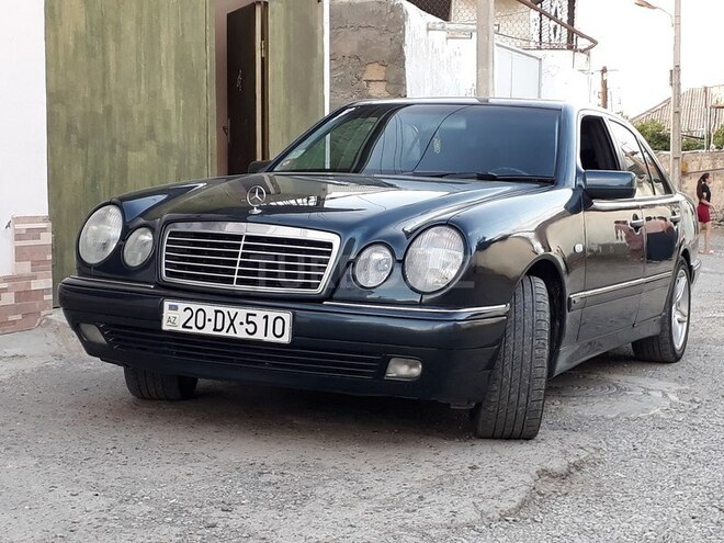 Mercedes E 200 1997, 183,000 km - 0.2 l - Gəncə