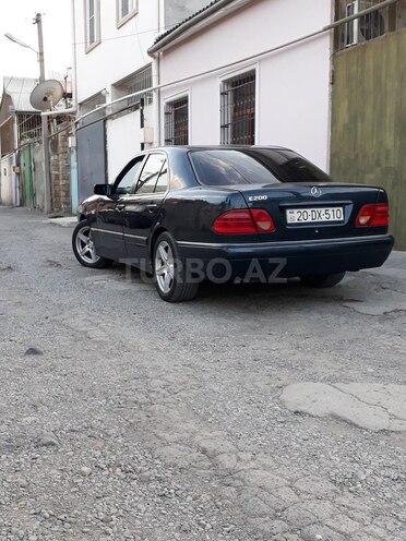 Mercedes E 200 1997, 183,000 km - 0.2 l - Gəncə