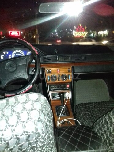 Mercedes E 220 1993, 503,000 km - 2.2 l - Bakı