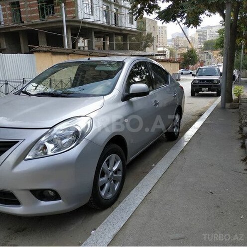 Nissan Sunny 2013, 246,000 km - 1.5 l - Bakı