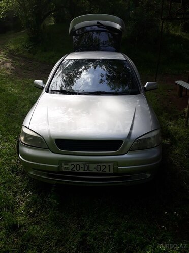 Opel Astra 2002, 200 km - 14.0 л - Gəncə