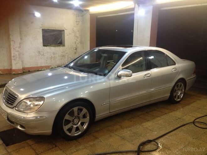 Mercedes S 320 2001, 345,000 km - 3.2 l - Qusar