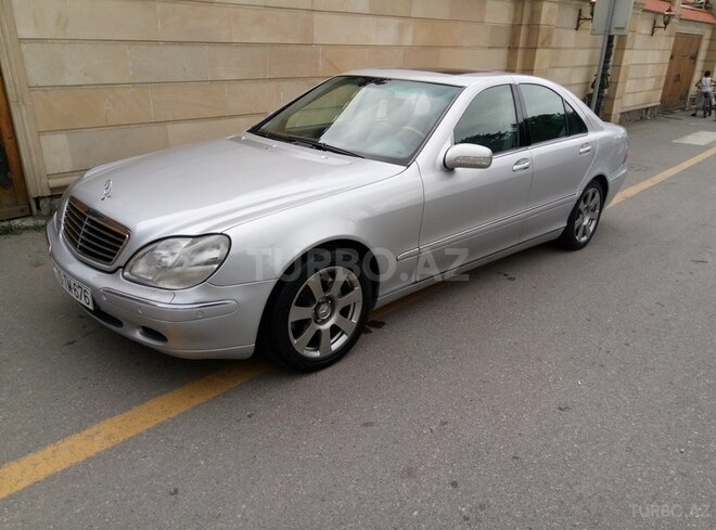 Mercedes S 320 2001, 345,000 km - 3.2 l - Qusar