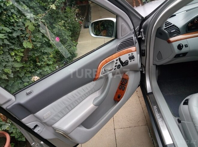 Mercedes S 320 2001, 345,000 km - 3.2 l - Qusar