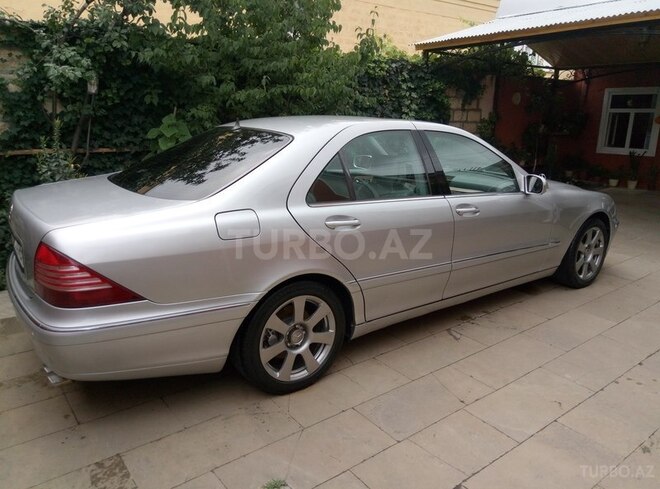 Mercedes S 320 2001, 345,000 km - 3.2 l - Qusar
