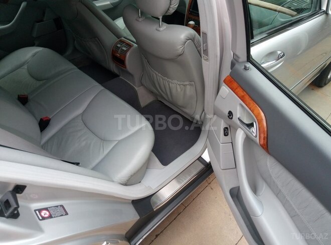 Mercedes S 320 2001, 345,000 km - 3.2 l - Qusar