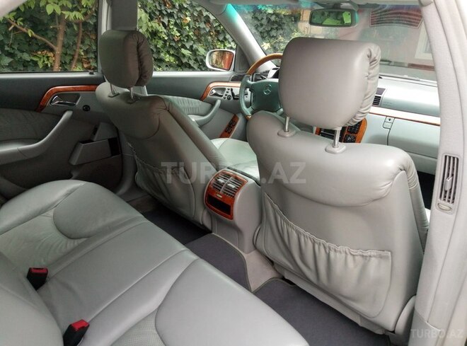 Mercedes S 320 2001, 345,000 km - 3.2 l - Qusar
