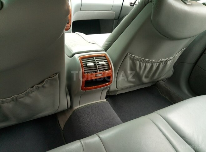 Mercedes S 320 2001, 345,000 km - 3.2 l - Qusar