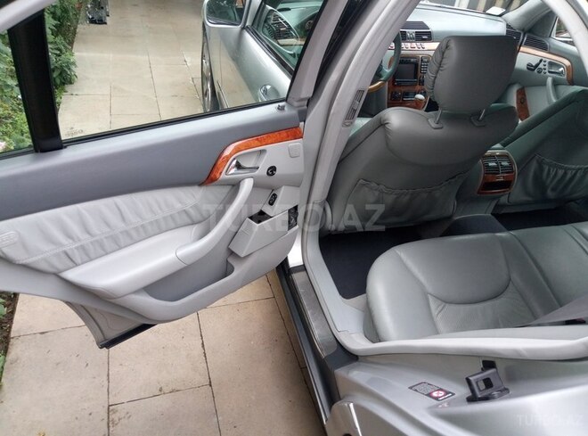Mercedes S 320 2001, 345,000 km - 3.2 l - Qusar