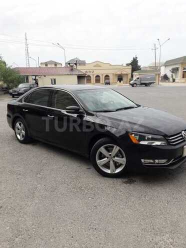 Volkswagen Passat 2014, 107,800 km - 1.8 l - Bakı