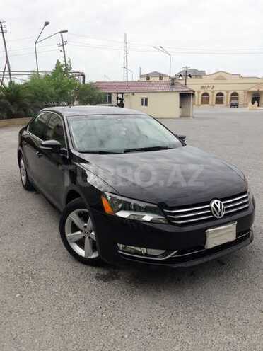 Volkswagen Passat 2014, 107,800 km - 1.8 l - Bakı
