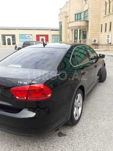 Volkswagen Passat 2014, 107,800 km - 1.8 l - Bakı
