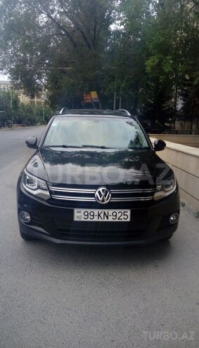 Volkswagen Tiguan 2011, 61,000 km - 2.0 l - Bakı