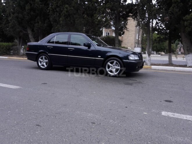 Mercedes C 200 1997, 260,000 km - 2.0 л - Xırdalan
