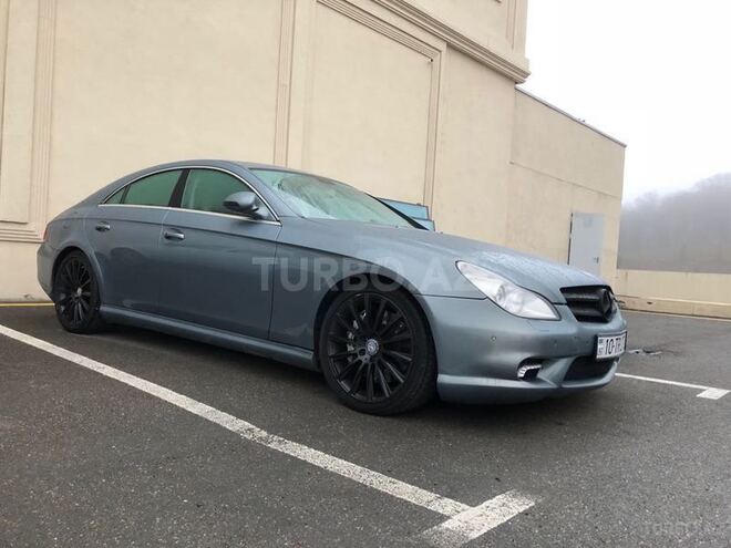 Mercedes CLS 55 AMG 2006, 163,000 km - 5.5 l - Bakı