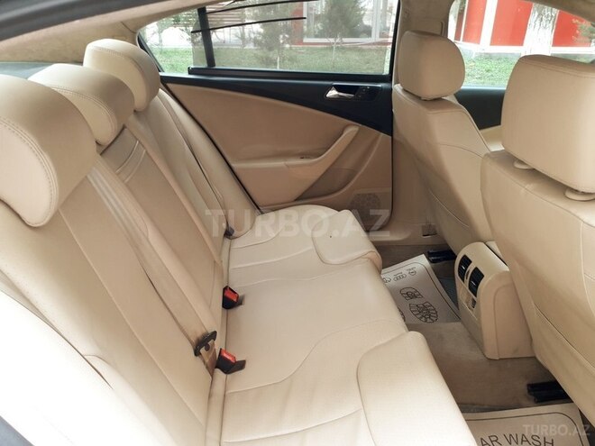 Volkswagen Passat 2006, 300,000 km - 2.0 l - Sumqayıt