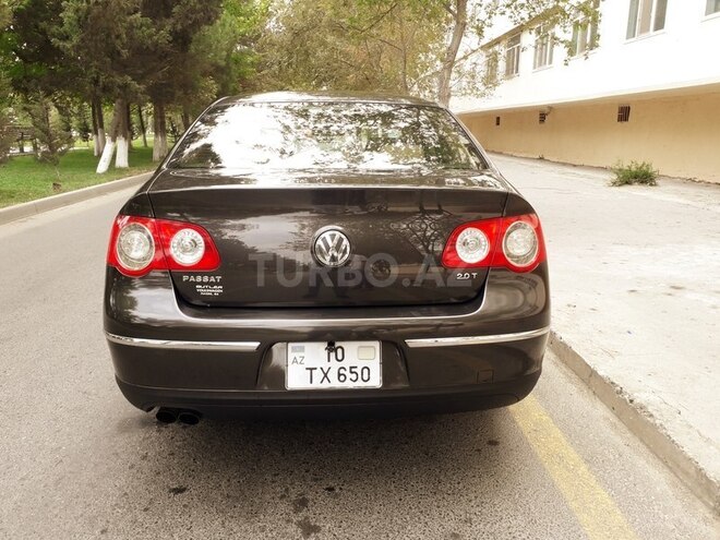 Volkswagen Passat 2006, 300,000 km - 2.0 l - Sumqayıt