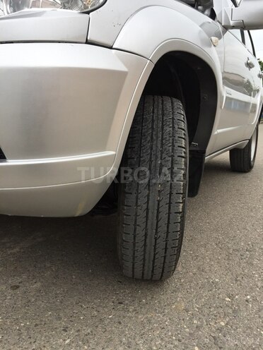 Chevrolet Niva 2011, 273,000 km - 1.7 l - Quba
