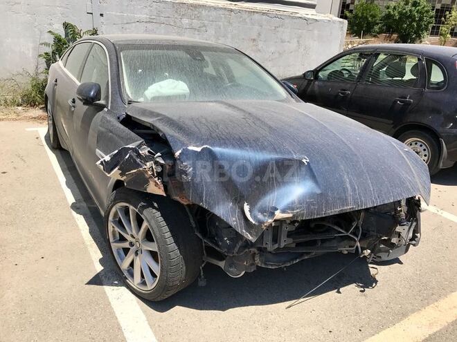 Jaguar  2010, 45,000 km - 5.0 l - Bakı