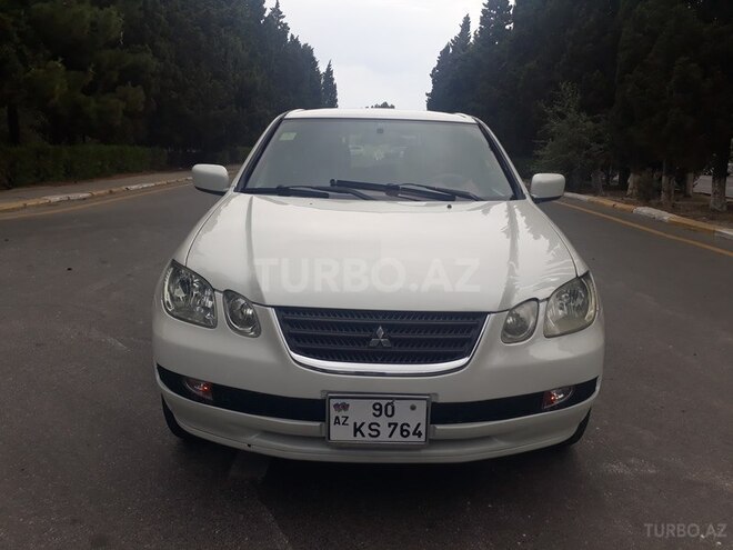 Mitsubishi Airtrek 2001, 178,000 km - 2.0 л - Sumqayıt