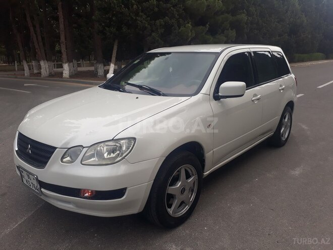 Mitsubishi Airtrek 2001, 178,000 km - 2.0 л - Sumqayıt