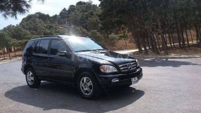 Mercedes ML 320 2002, 214,000 km - 3.2 l - Bakı