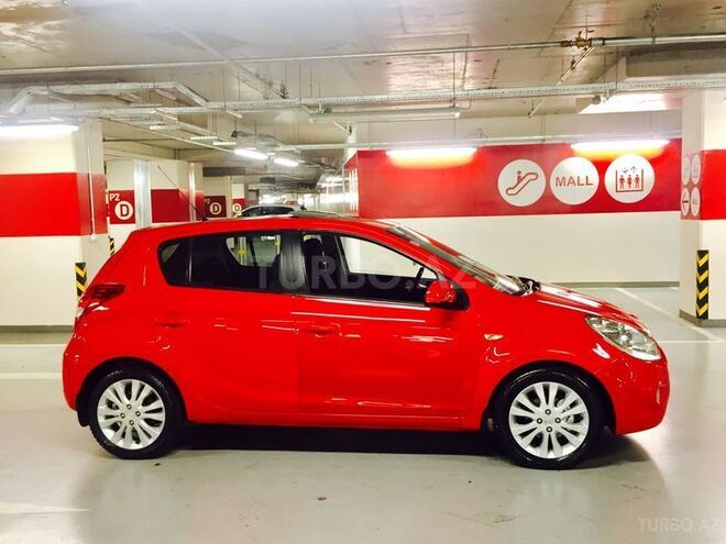 Hyundai i20 2009, 103,000 km - 1.6 л - Bakı