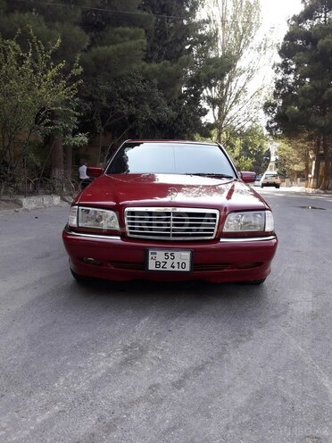 Mercedes C 240 1998, 290,000 km - 2.4 l - Bakı