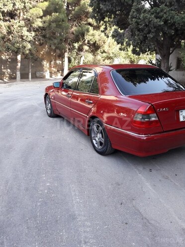 Mercedes C 240 1998, 290,000 km - 2.4 l - Bakı