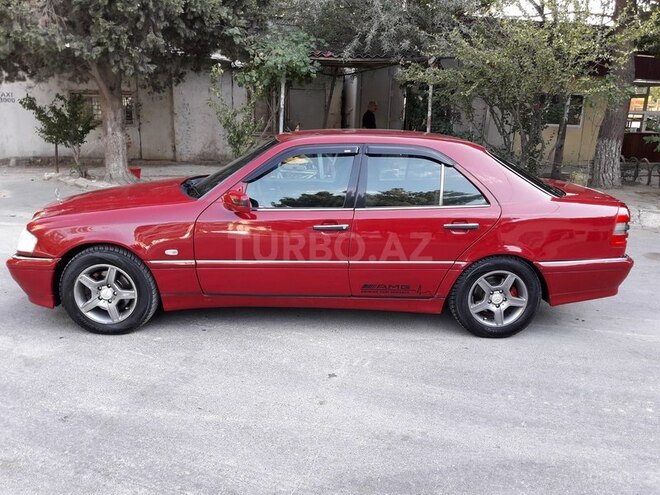 Mercedes C 240 1998, 290,000 km - 2.4 l - Bakı