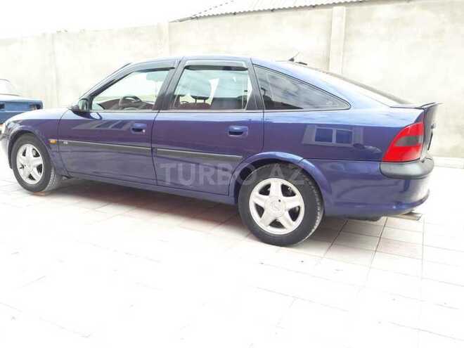 Opel Vectra 1996, 300,000 km - 2.0 l - Bakı