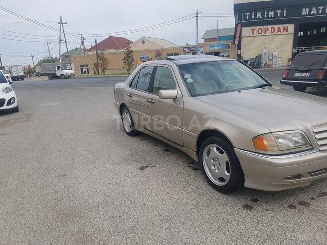 Mercedes C 230 1997, 179,000 km - 2.3 l - Bakı