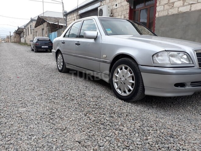 Mercedes C 240 1999, 165,750 km - 2.4 l - Gəncə