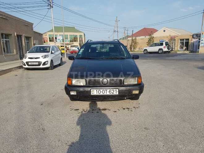 Volkswagen Passat 1993, 175,000 km - 2.0 l - Bakı