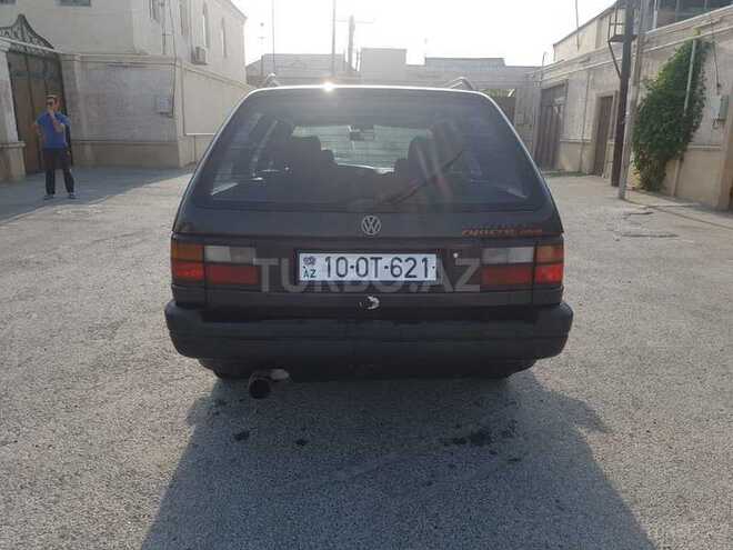 Volkswagen Passat 1993, 175,000 km - 2.0 l - Bakı
