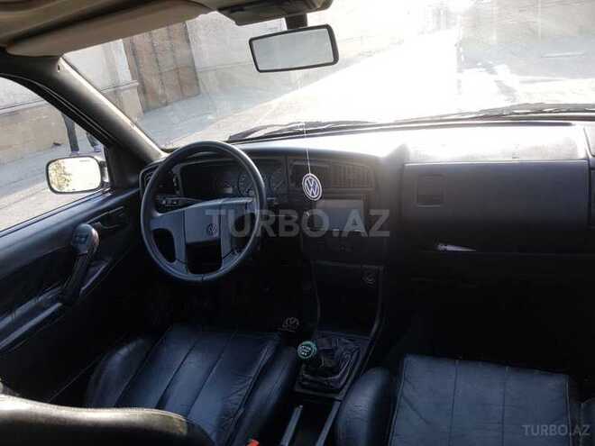 Volkswagen Passat 1993, 175,000 km - 2.0 l - Bakı