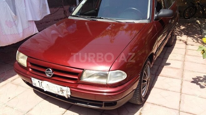 Opel Astra 1996, 289,000 km - 1.8 l - Bakı