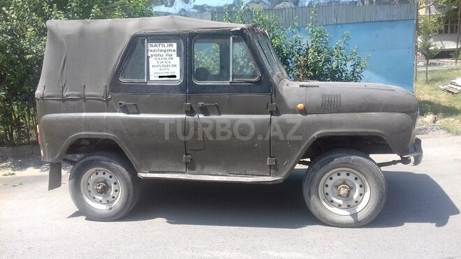UAZ 469 1979, 250,000 km - 2.4 l - Mingəçevir