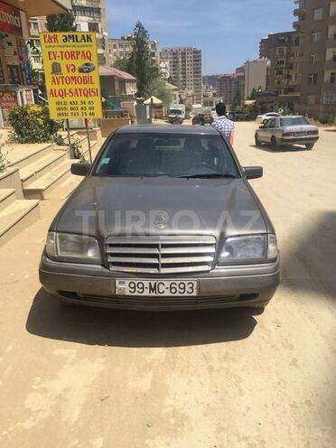 Mercedes C 220 1994, 280,000 km - 2.2 l - Bakı