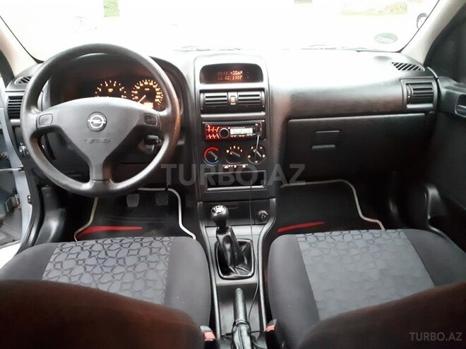 Opel Astra 2000, 222,000 km - 1.6 l - Şəki