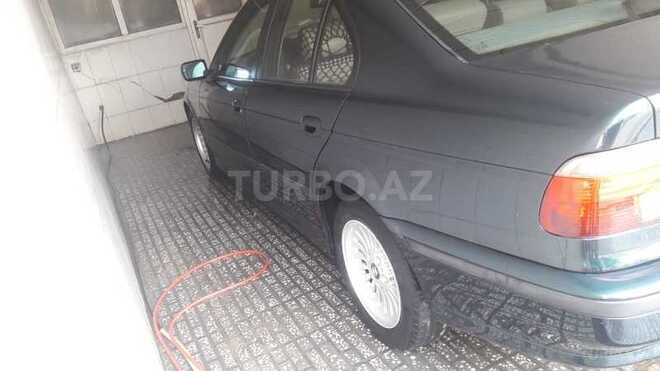 BMW 528 1998, 300,000 km - 2.8 l - Bakı