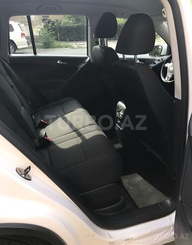 Volkswagen Tiguan 2011, 91,000 km - 2.0 л - Bakı