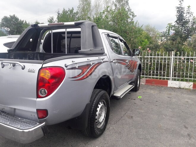 Mitsubishi L200 2008, 223,000 km - 2.5 l - Qəbələ