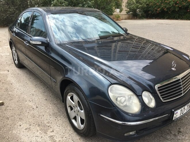 Mercedes E 240 2002, 233,000 km - 2.6 л - Bakı